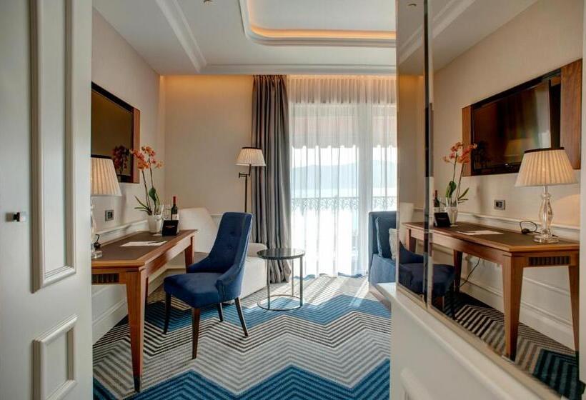 اتاق لوکس با چشم‌انداز دریا, Boutique Hotel La Roche