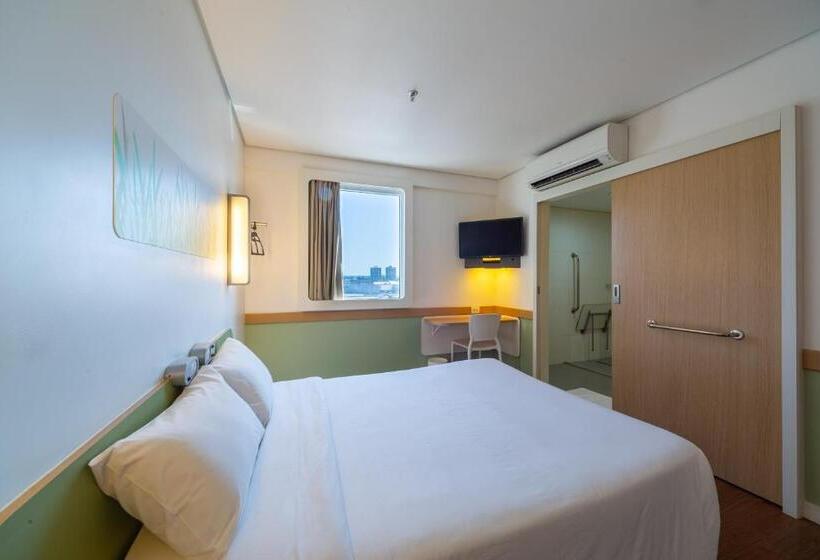 اتاق استاندارد برای معلولان, Ibis Budget Manaus
