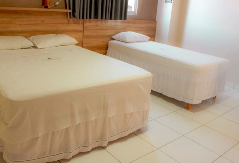 3-Bett-Standardzimmer, Borges