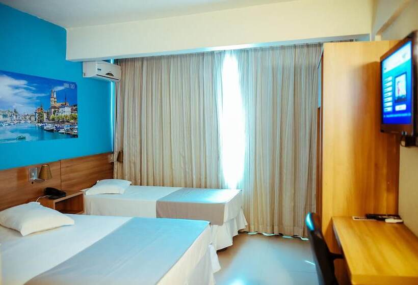 اتاق لوکس سه تخته, Tri Hotel Smart Criciuma