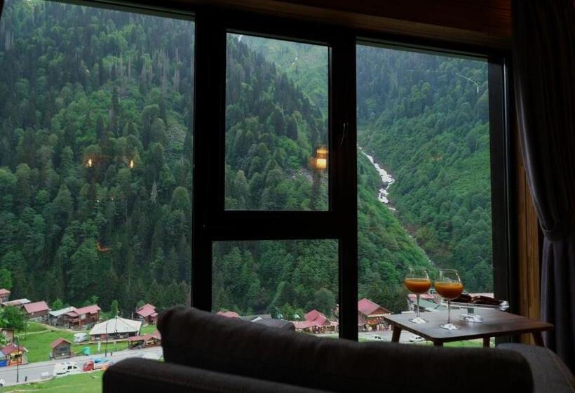 سوئیت با چشم‌انداز, Ayder Villa De Pelit