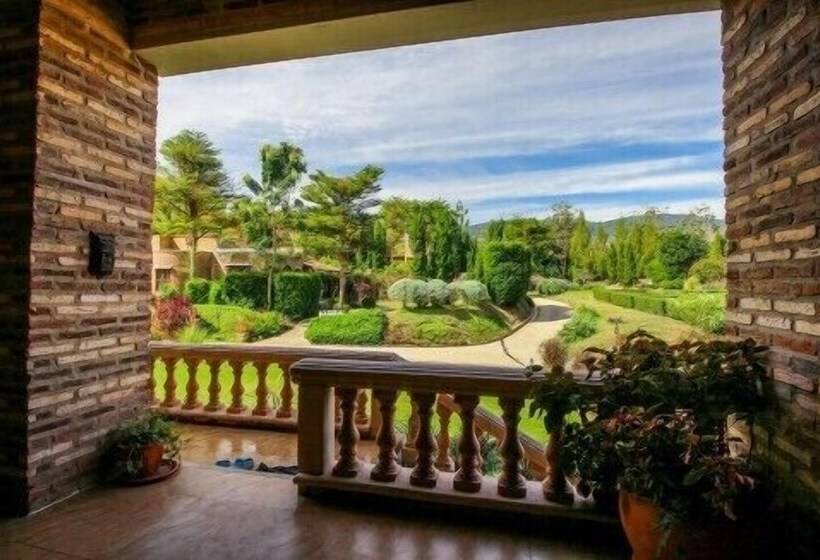 套房, La Toscana