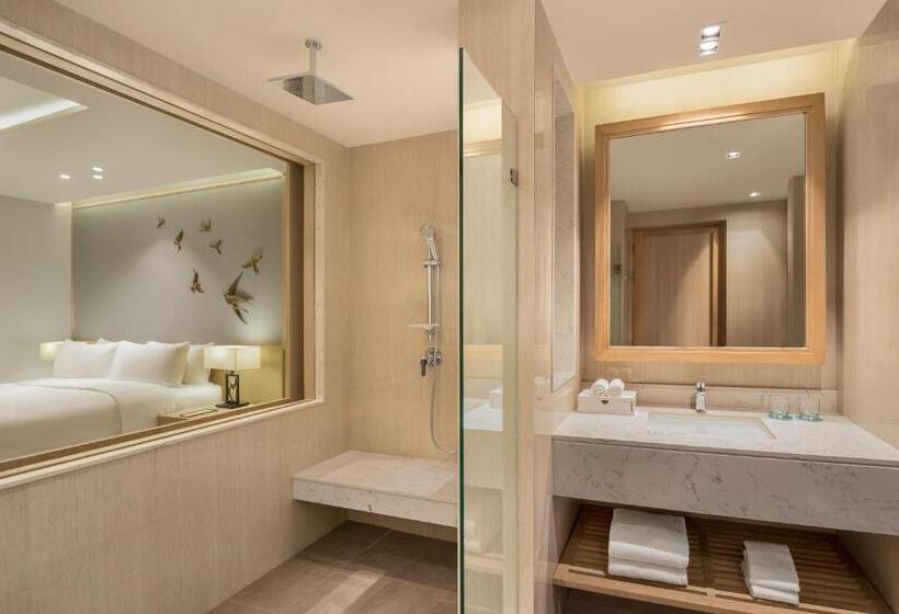 Номер Superior Кровать Кинг, Le Meridien Khao Lak Resort & Spa
