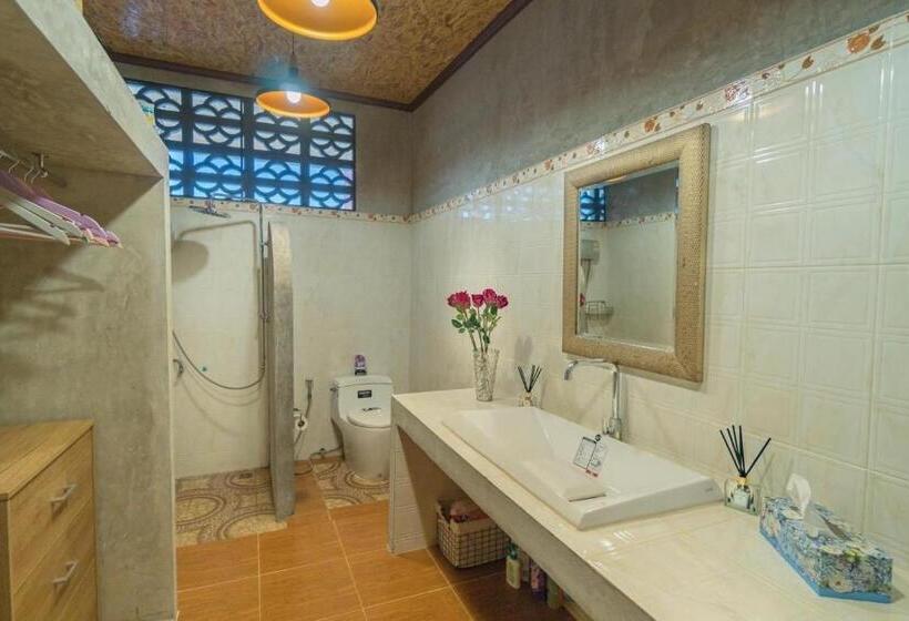Номер Deluxe, Namphung Phuket Boutique Resort