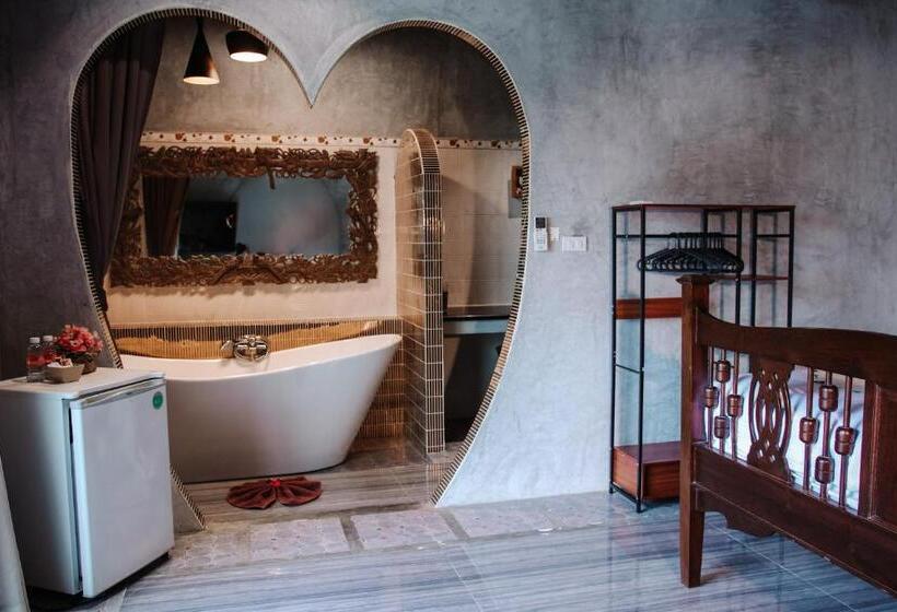غرفة ديلوكس, Namphung Phuket Boutique Resort