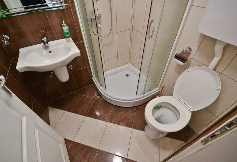 اتاق استاندارد یک نفره, Apartments Imper   Imd