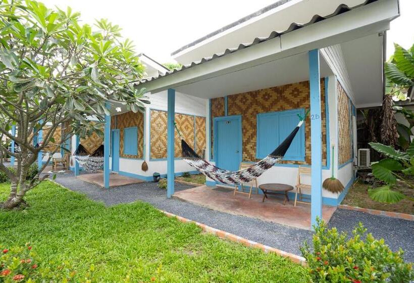 Бунгало Стандарт, Isara Lanta Beach Resort