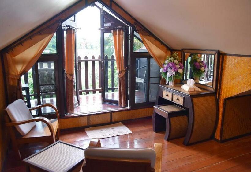 Полулюкс Вид на Горы, Homestay Chiang Rai