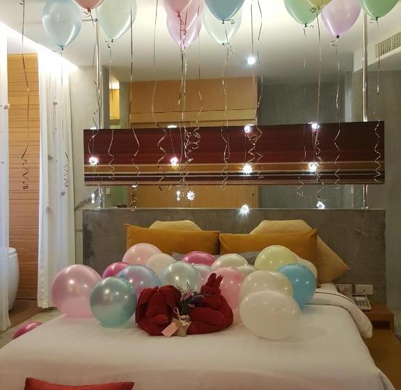 اتاق اجرایی, The Now Hotel   Sha Extra Plus