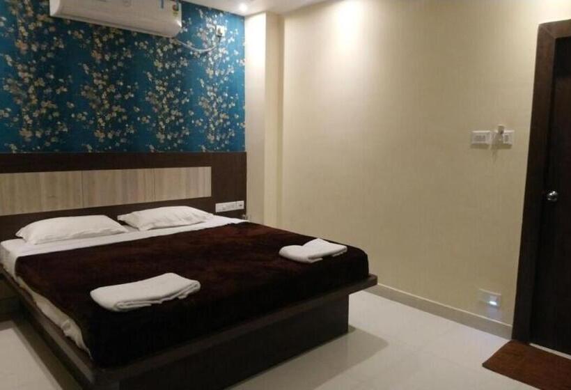 Номер Deluxe, Mor Hotel Home Town  Lift  Wifi With Restaurant Facilities  Near Temple & Golden Beach Best Selling