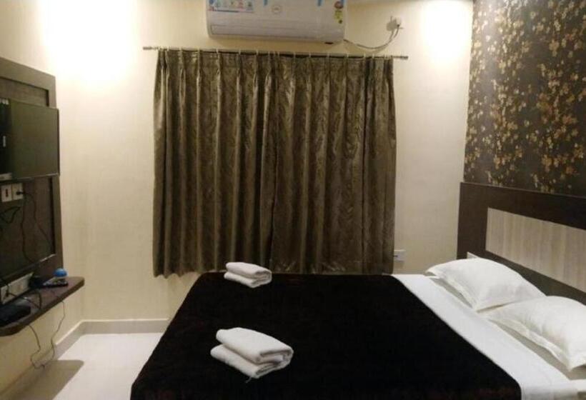 Номер Deluxe, Mor Hotel Home Town  Lift  Wifi With Restaurant Facilities  Near Temple & Golden Beach Best Selling