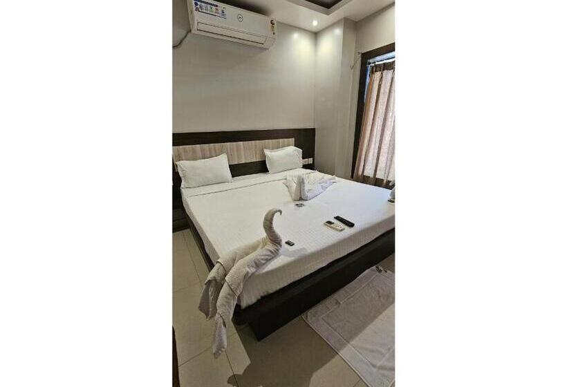 Номер Deluxe, Mor Hotel Home Town  Lift  Wifi With Restaurant Facilities  Near Temple & Golden Beach Best Selling