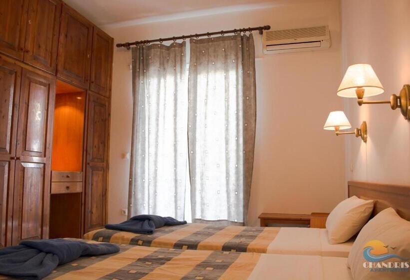컴포트 트리플 룸, Chandris Apartments