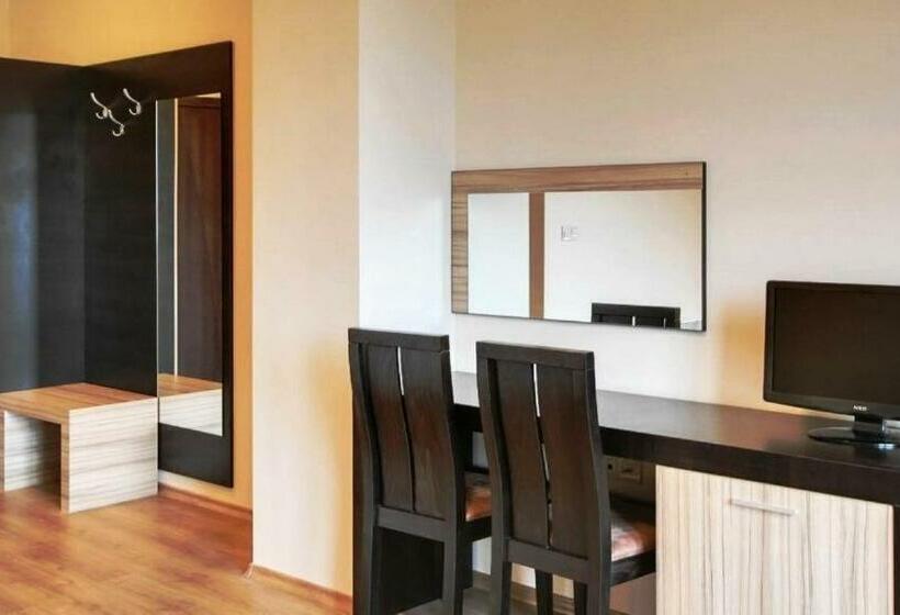 Номер Стандарт, Smartr Green Wood Hotel & Spa