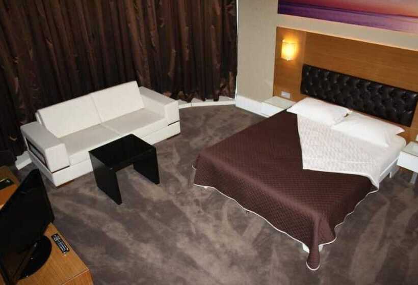 اتاق خانوادگی, City Hotel Plovdiv
