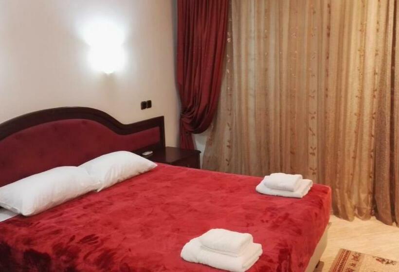 غرفة قياسية, Filippos