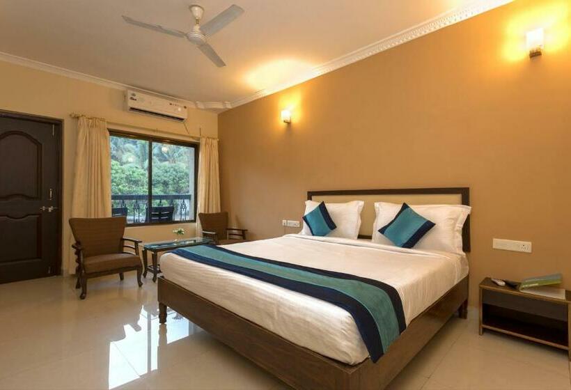 Номер Deluxe Вид на Бассейн, Rendezvous Beach Resort Panjim