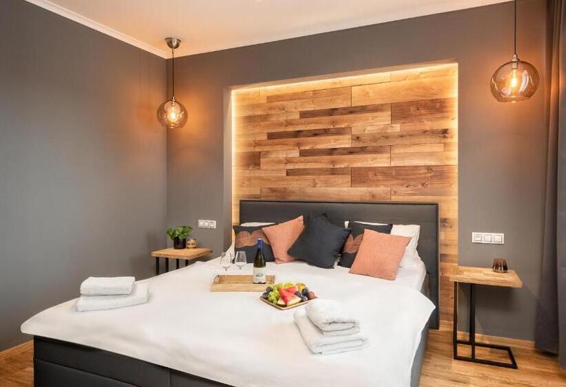 Номер Deluxe, Wine & Wellness Hotel Besední Dům