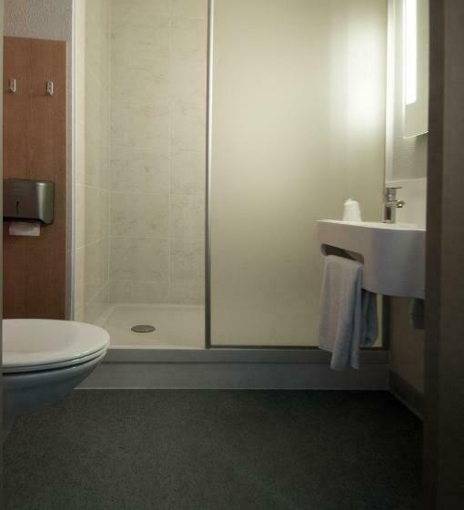 Номер Стандарт, B&b Hotel La Rochelle Beaulieu Puilboreau