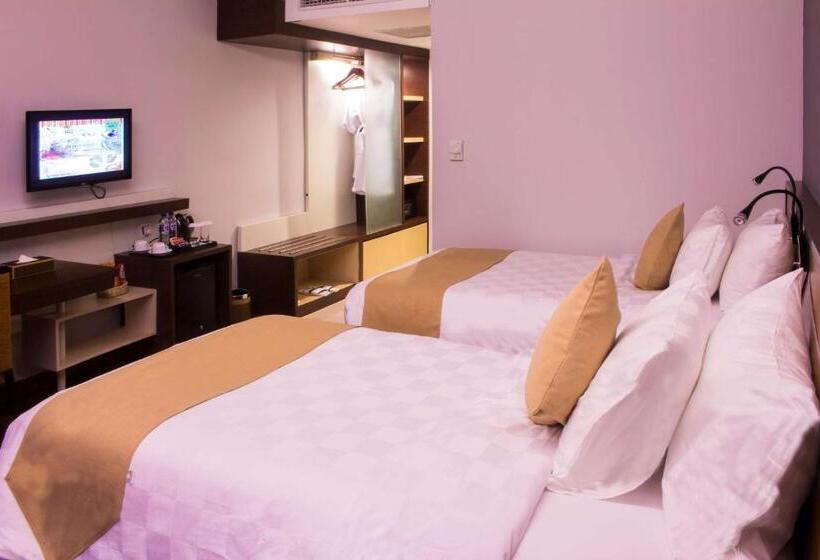 Номер Superior Вид на Город, Best Western Plus Coco Palu