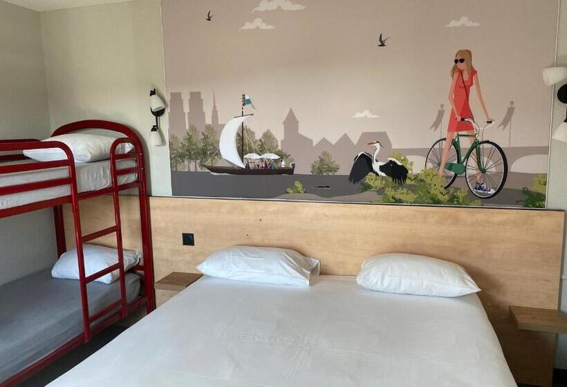 Четырехместный Номер Стандарт, Kyriad Direct Orleans   La Chapelle St Mesmin