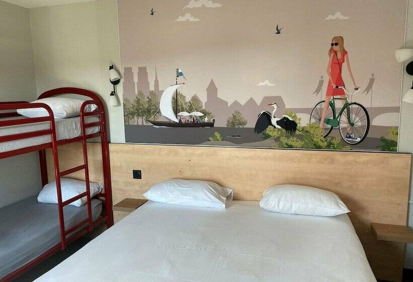 Номер Стандарт, Kyriad Direct Orleans   La Chapelle St Mesmin