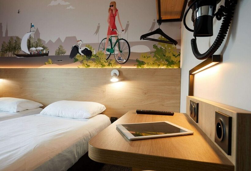 Номер Стандарт, Kyriad Direct Orleans   La Chapelle St Mesmin