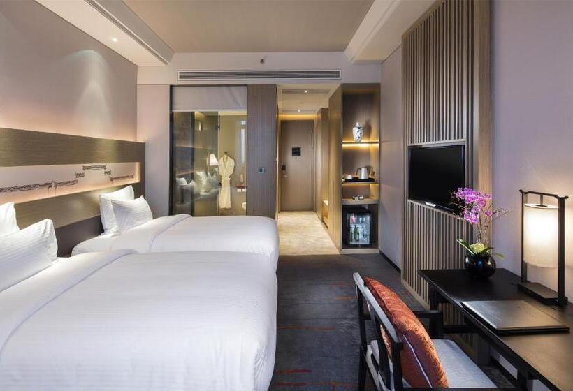 Номер Deluxe Вид на Озеро, Pullman Hefei Sunac