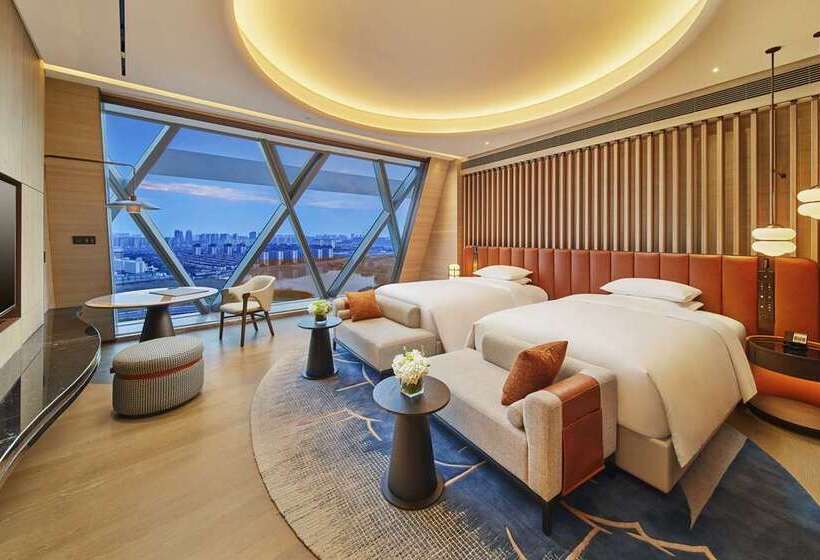 Номер Стандарт Вид на Озеро, Hilton Ningbo Dongqian Lake