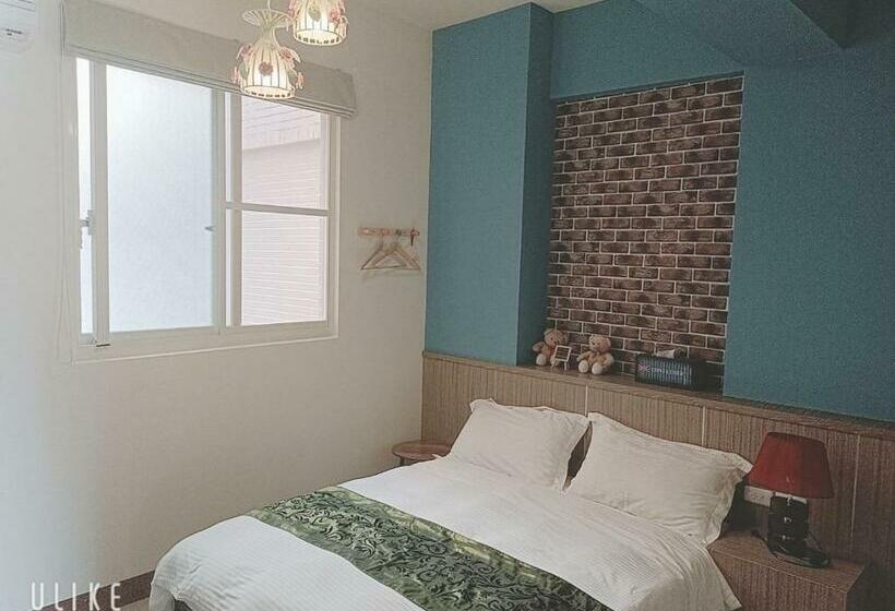 اتاق استاندارد, Happy Life B&b