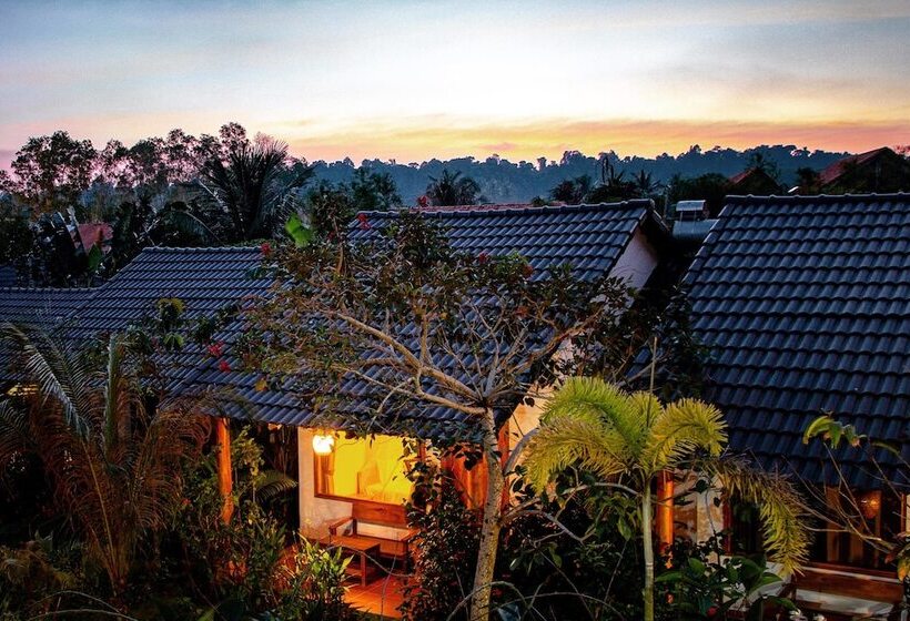 بنگله خانوادگی, La Casa Resort