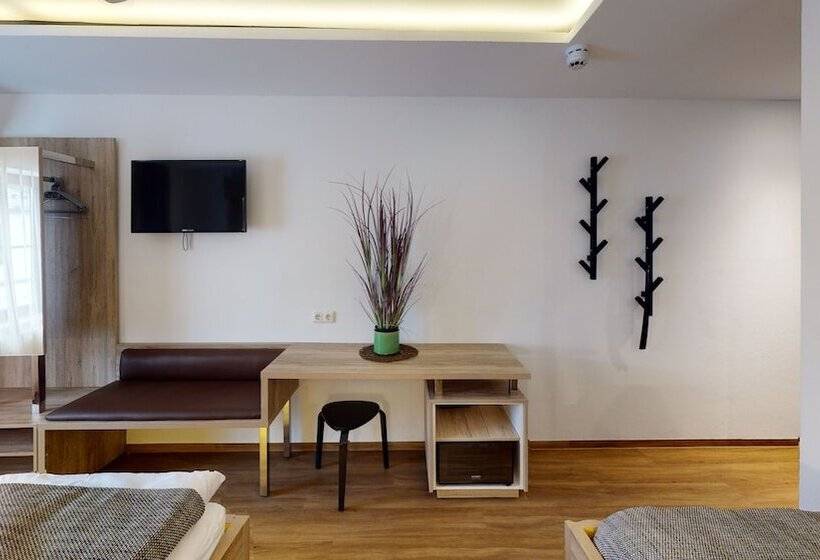Трехместный Номер Комфорт, Adler