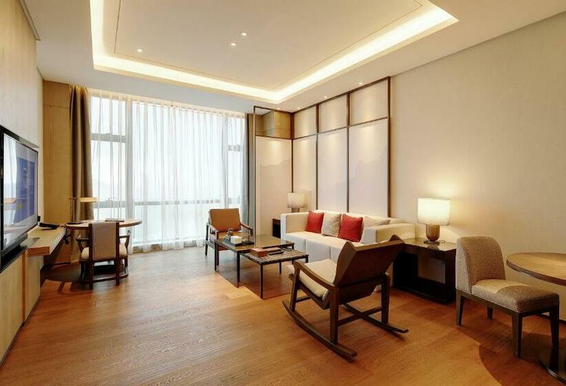 Президентский Люкс, Dongguan Dongcheng International Hotel   Free Shuttle Bus To Canton Fair Exhibition Center During Ca