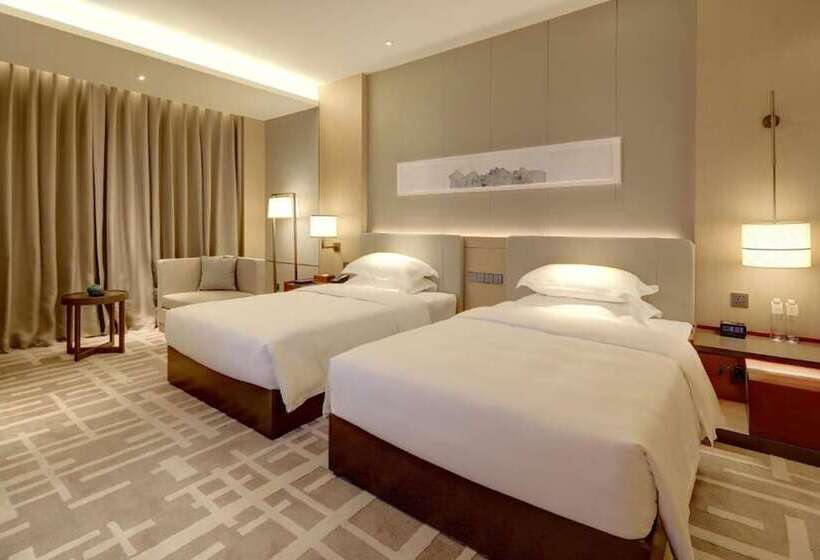 Номер бизнес-класса, Dongguan Dongcheng International Hotel   Free Shuttle Bus To Canton Fair Exhibition Center During Ca