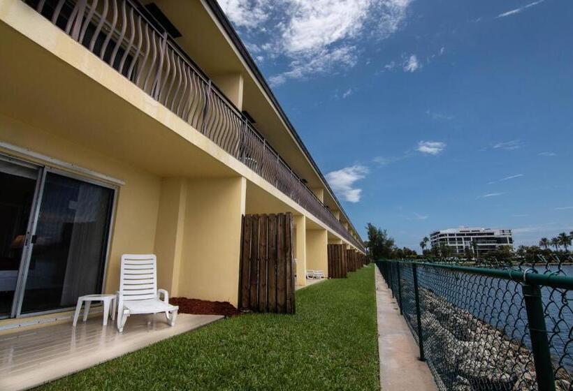 침실 2개 아파트, Palm Beach Waterfront Suites