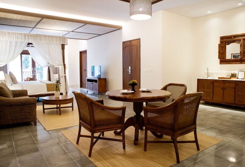 سوئیت با وان آب گرم, Visesa Ubud Resort