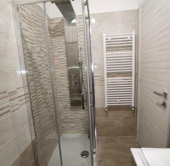 Четырехместный Номер Стандарт, Pietrapantone B&b