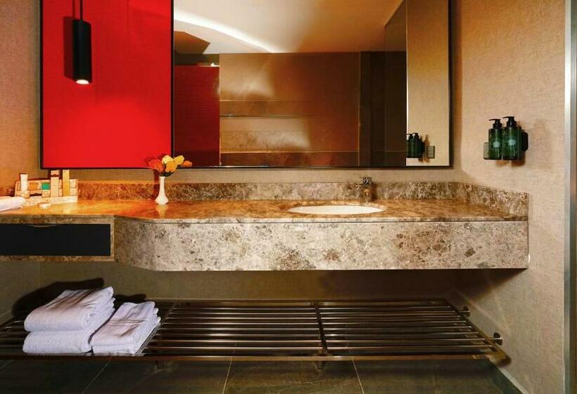 스탠다드 룸, Ramada Encore Al Khobar Corniche