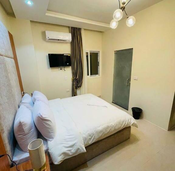 اتاق لوکس با تخت بزرگ, Solima Pyramids View