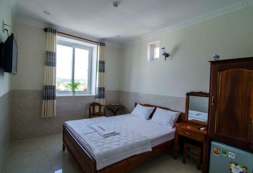 اتاق استاندارد با چشم‌انداز کوهستان, Kim Hồng Anh Guest House