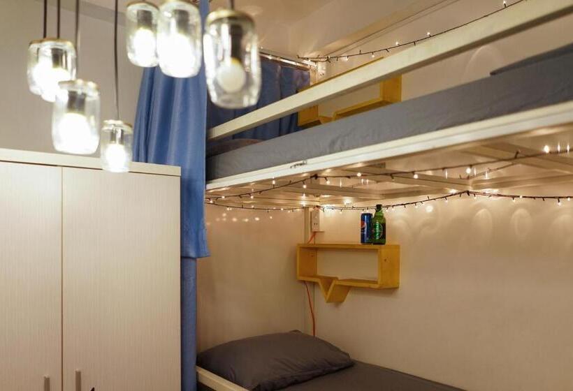 تختخواب در اتاق مشترک, Vietdream Hostel