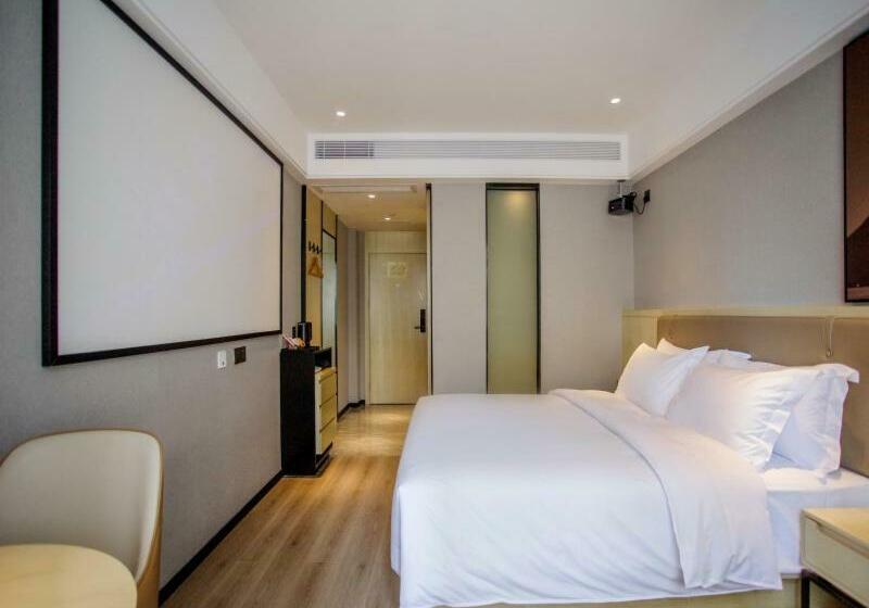 Люкс с Видом, Vx Hotel Nanning Chaoyang Plaza Nanhu Park