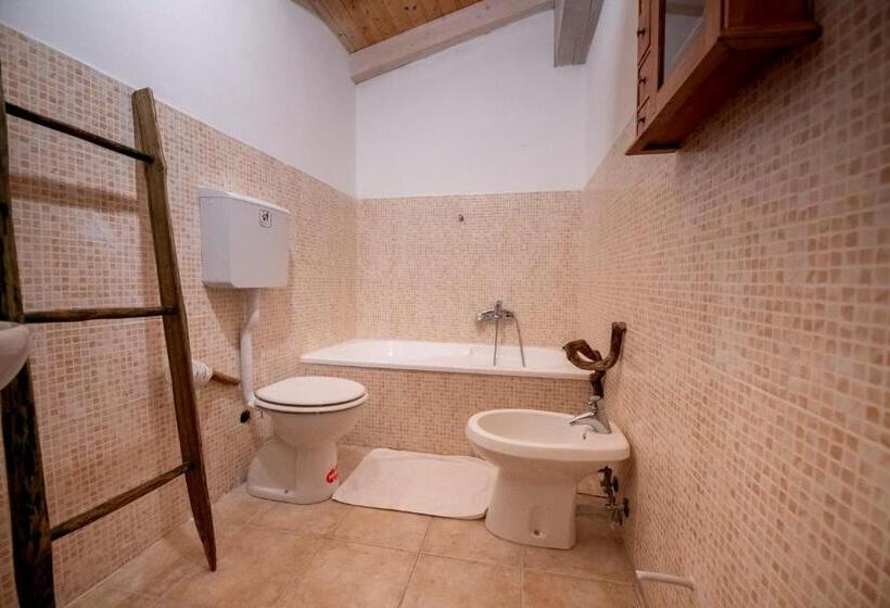 Номер Стандарт Трехместный, 202   Camera Mansardata Tra Le Cinque Terre E Portofino   Residence Cherry House