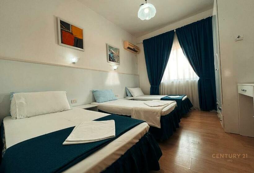 غرفة كومفورت ثلاثية, Tirana Central Guesthouse