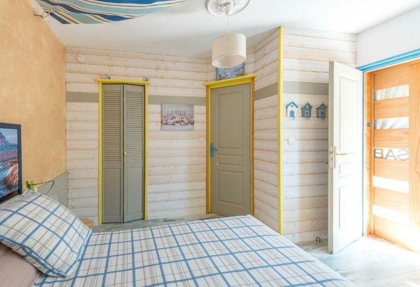 اتاق استاندارد, L Escale Marine   Couette Et Café