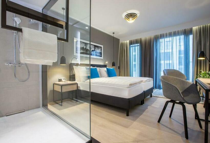 Номер Стандарт, Radisson Blu Hotel, Mannheim