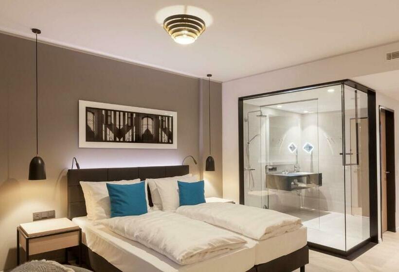 Номер Стандарт, Radisson Blu Hotel, Mannheim