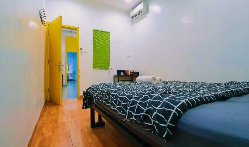 豪华房间, Mador Malang Dorm Hostel