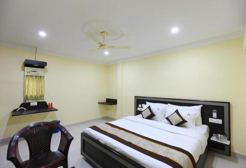 Трехместный Номер Superior, Salbala Stay   Near Airport