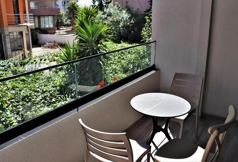 패밀리 스위트, Relax Inn Hotel Durres
